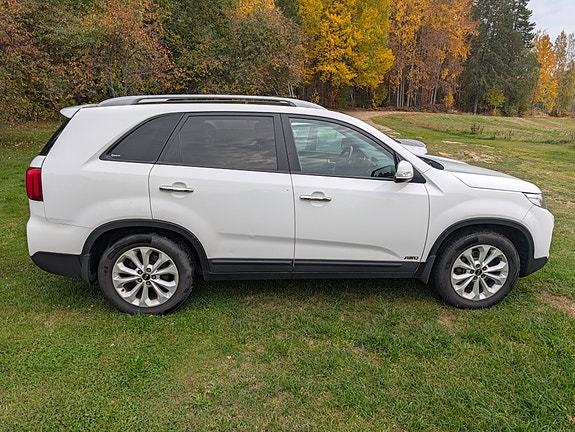 Kia Sorento 3 of 22