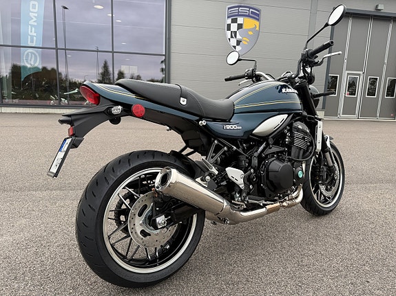 Kawasaki Z900RS - Köp Online 4 of 13