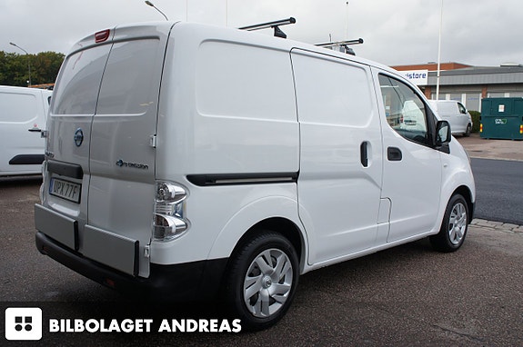 Nissan e-NV200 4 of 9