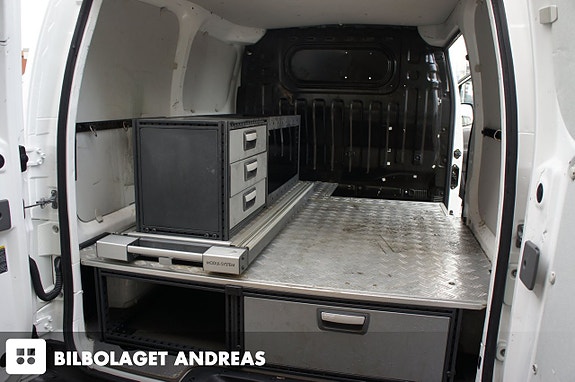 Nissan e-NV200 7 of 9
