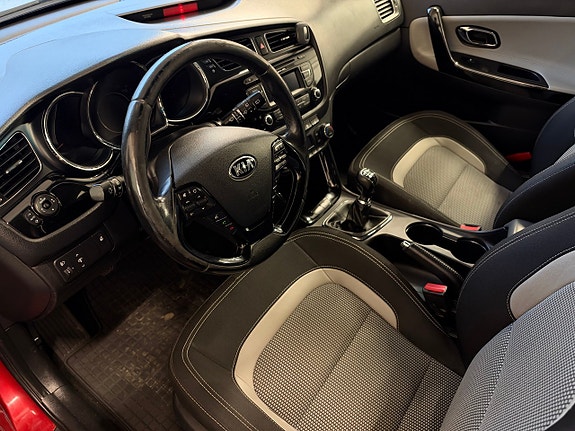Kia Ceed 12 of 23