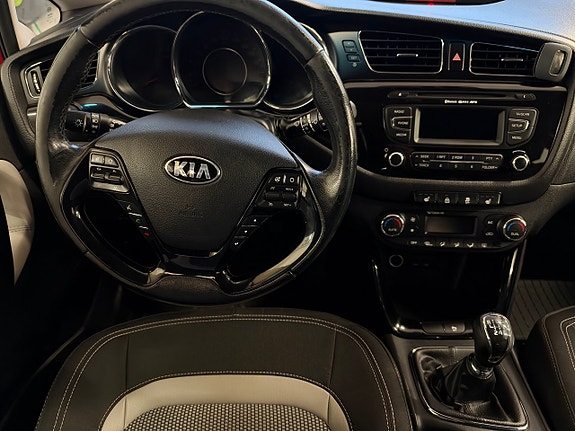 Kia Ceed 18 of 23
