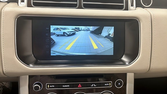 Land Rover Range Rover 12 of 14