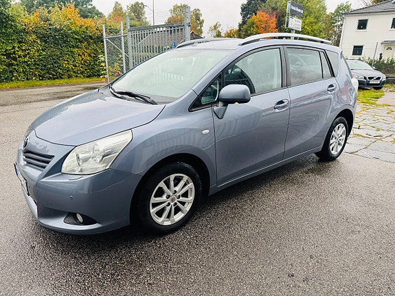 Toyota Verso 11 of 29