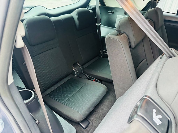 Toyota Verso 7 of 29