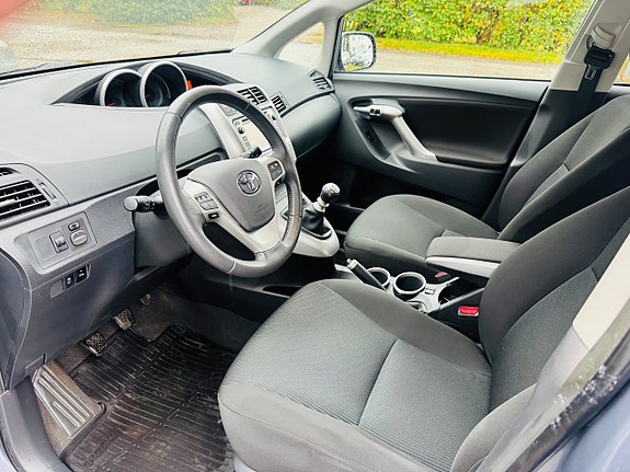 Toyota Verso 10 of 29