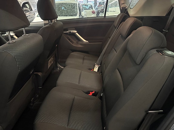 Toyota Verso 21 of 29