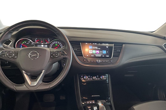 Opel Grandland X 11 of 28