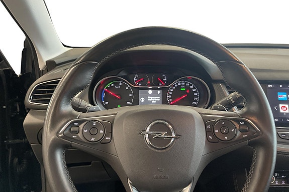 Opel Grandland X 12 of 28