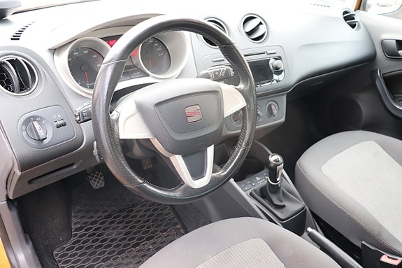Seat Ibiza 5 of 10