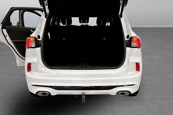 Ford Kuga 9 of 9