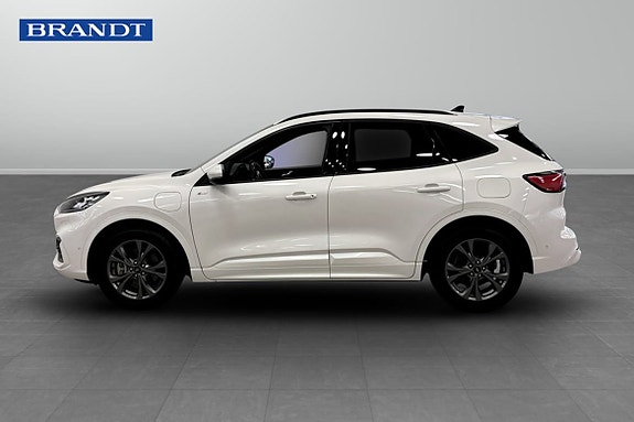 Ford Kuga 3 of 9