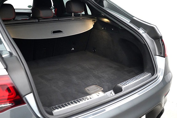 Mercedes-Benz GLC300 e 16 of 23