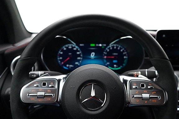 Mercedes-Benz GLC300 e 9 of 23