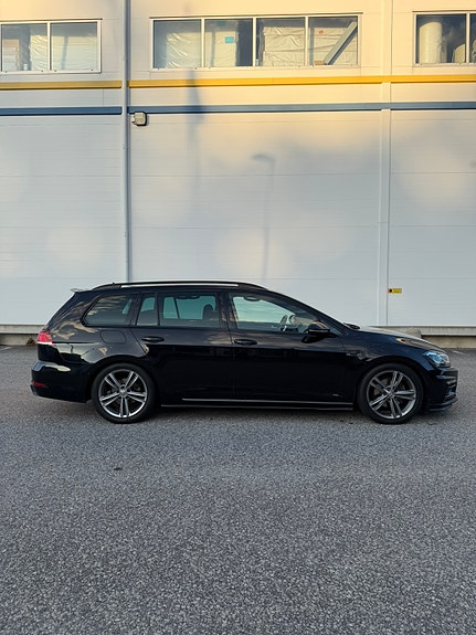 Volkswagen Golf VII 3 of 6
