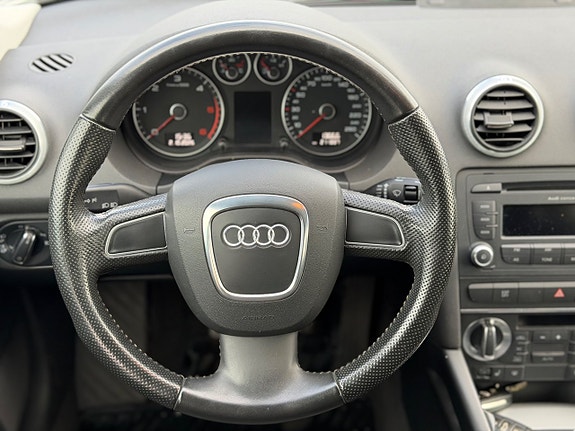 Audi A3 8 of 16