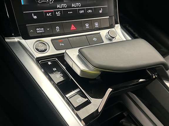 Audi e-tron Sportback 27 of 30