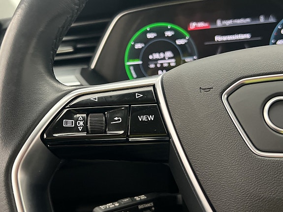 Audi e-tron Sportback 18 of 30