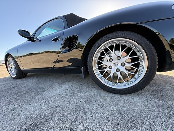 Porsche Boxster 14 of 17
