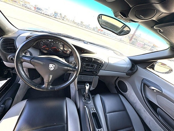 Porsche Boxster 13 of 17