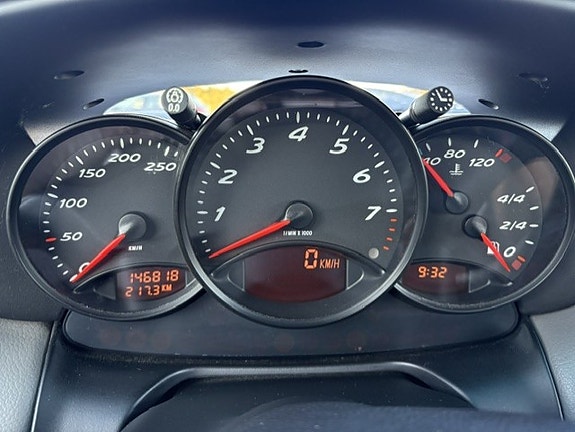 Porsche Boxster 11 of 17