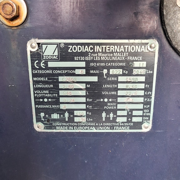 Zodiac  gummibåt med Yamaha 8 hk 3 of 6
