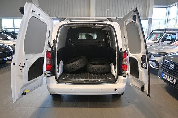 Peugeot Partner 13 of 21
