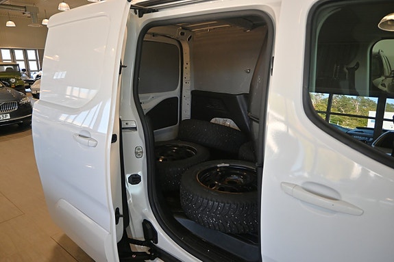 Peugeot Partner 12 of 21