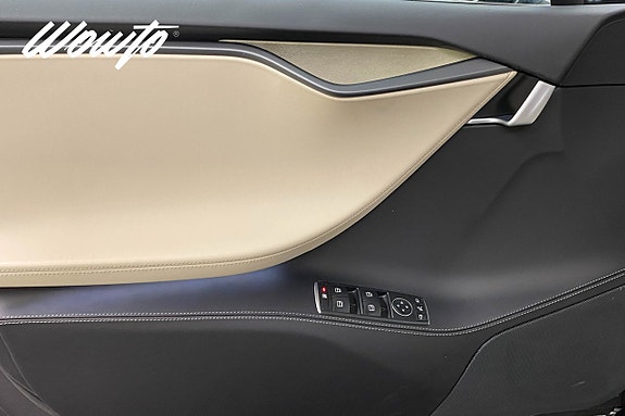 Tesla Model S 9 of 23