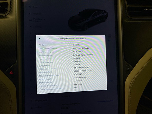 Tesla Model S 21 of 23