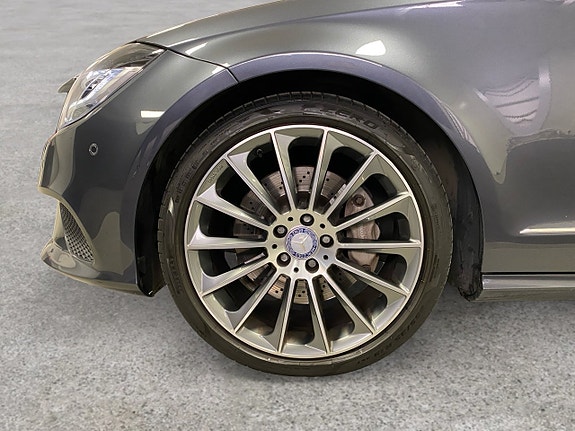 Mercedes-Benz CLS400 18 of 19