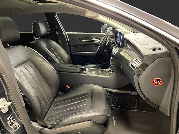 Mercedes-Benz CLS400 11 of 19