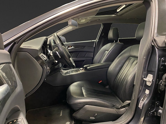 Mercedes-Benz CLS400 8 of 19
