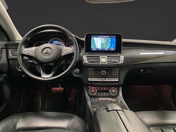 Mercedes-Benz CLS400 13 of 19