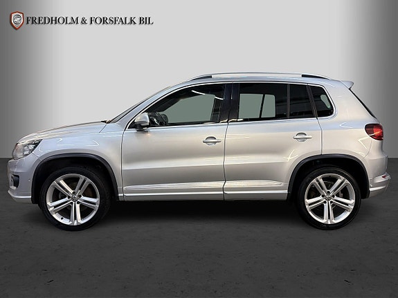 Volkswagen Tiguan 2 of 29