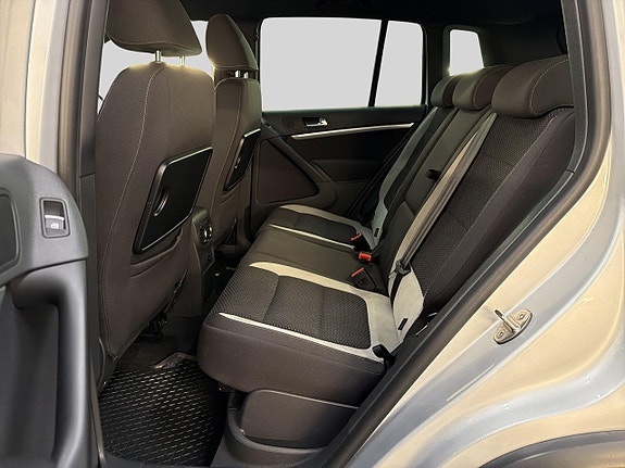 Volkswagen Tiguan 11 of 29