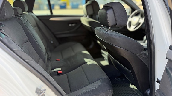 BMW 520d 13 of 25