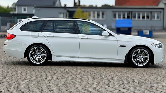 BMW 520d 4 of 25