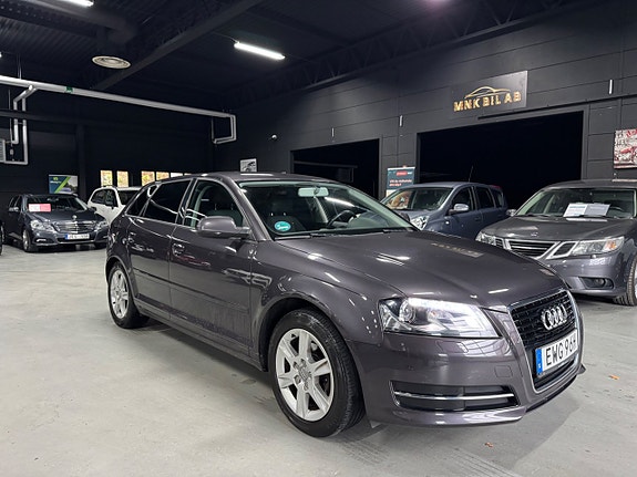 Audi A3 3 of 13