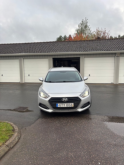 Hyundai i40 3 of 9