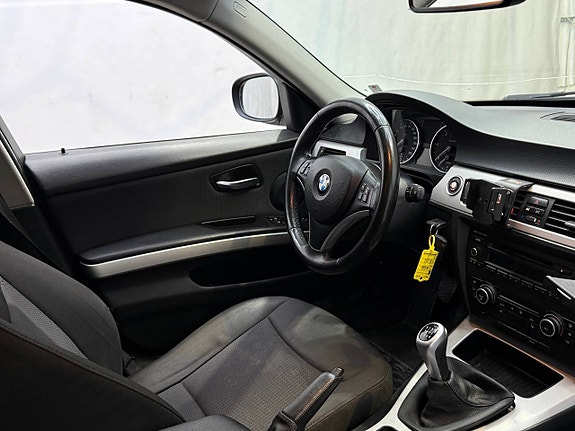 BMW 320d 8 of 9