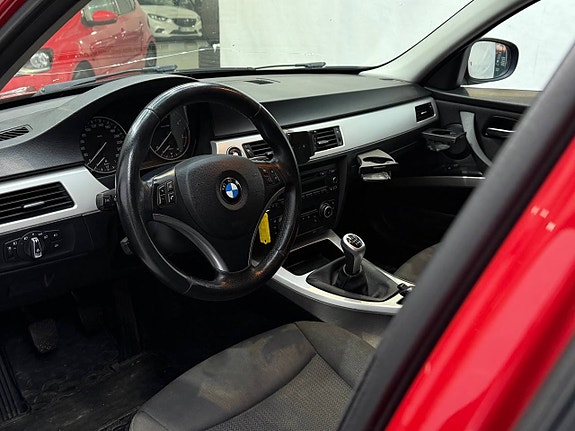 BMW 320d 9 of 9