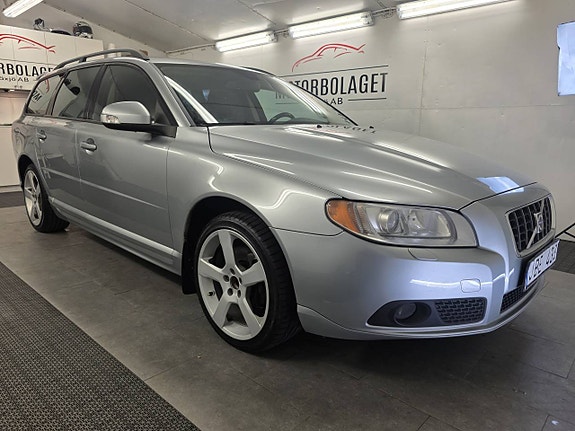 Volvo V70 4 of 9