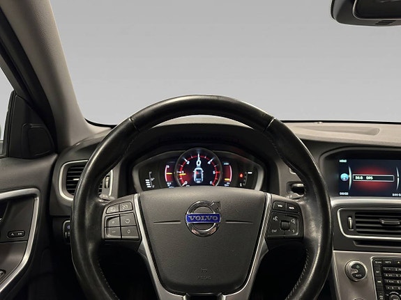 Volvo V60 Cross Country 19 of 21