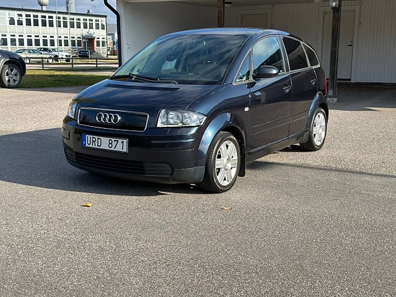 Audi A2 7 of 12