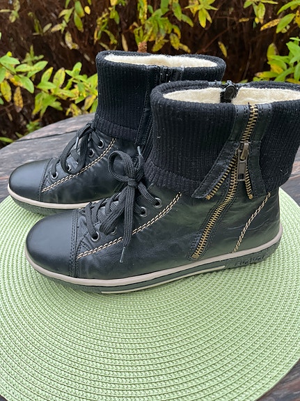 Product image 1 of 6