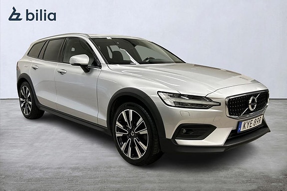 Volvo V60 Cross Country 15 of 16