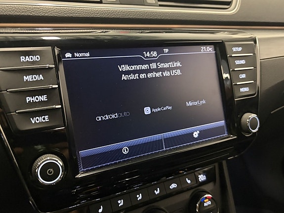 Skoda Superb 17 of 19