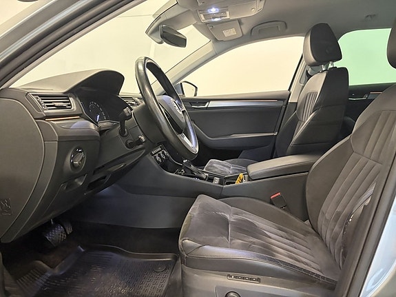Skoda Superb 10 of 19