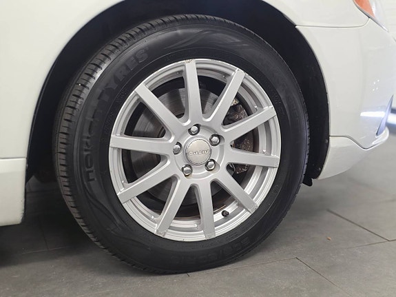 Volvo V70 D2 Man *Fas2 2012 Takvinge* Atraktor 12 of 12